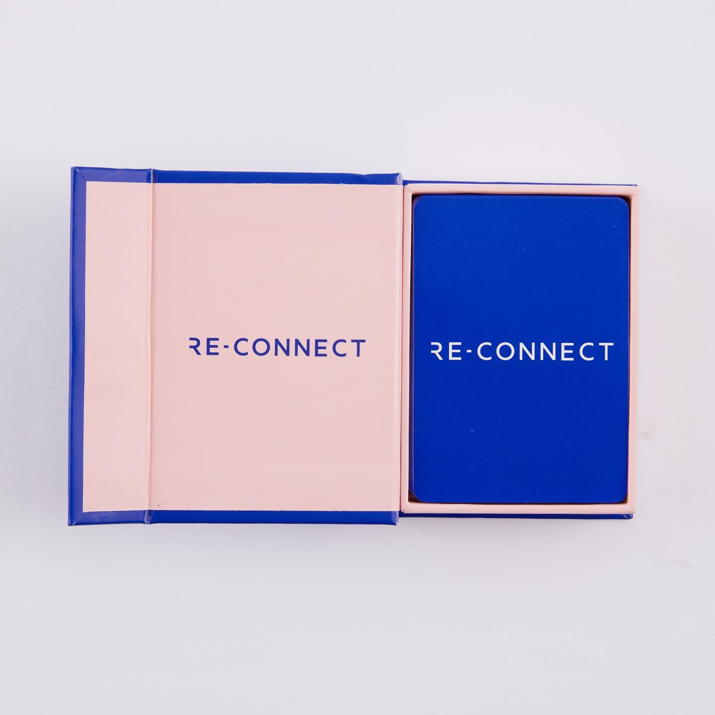 RE-CONNECT - Conversation Cards for Deeper Connections