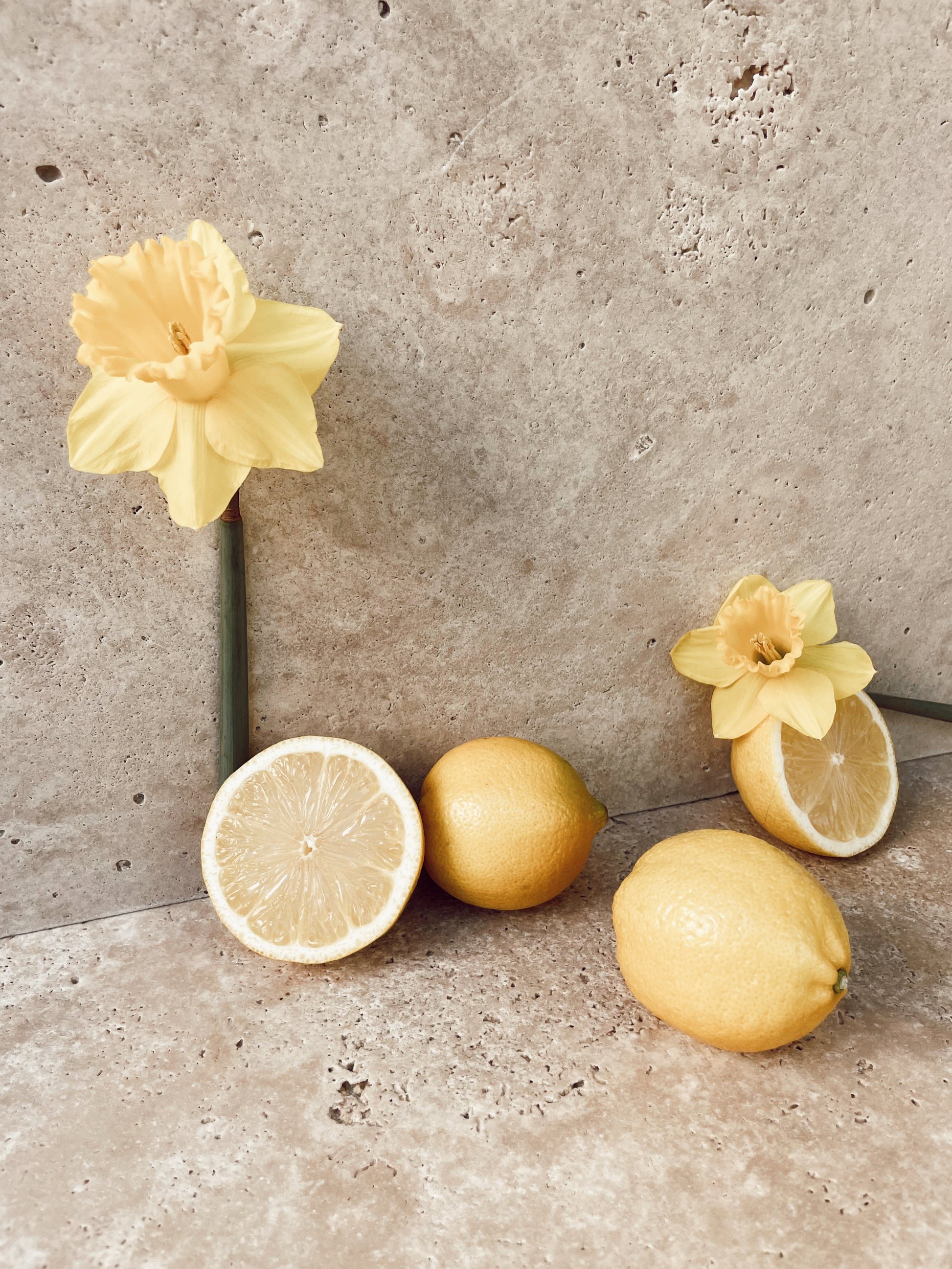 Self Bloom Co Gift Card image contains daffodils and lemons
